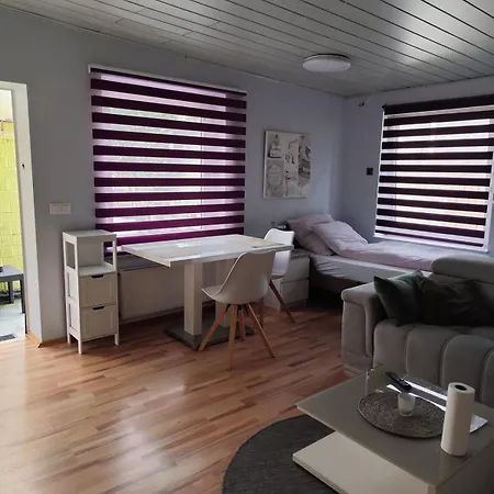 Kemp Moeb In Gladbeck